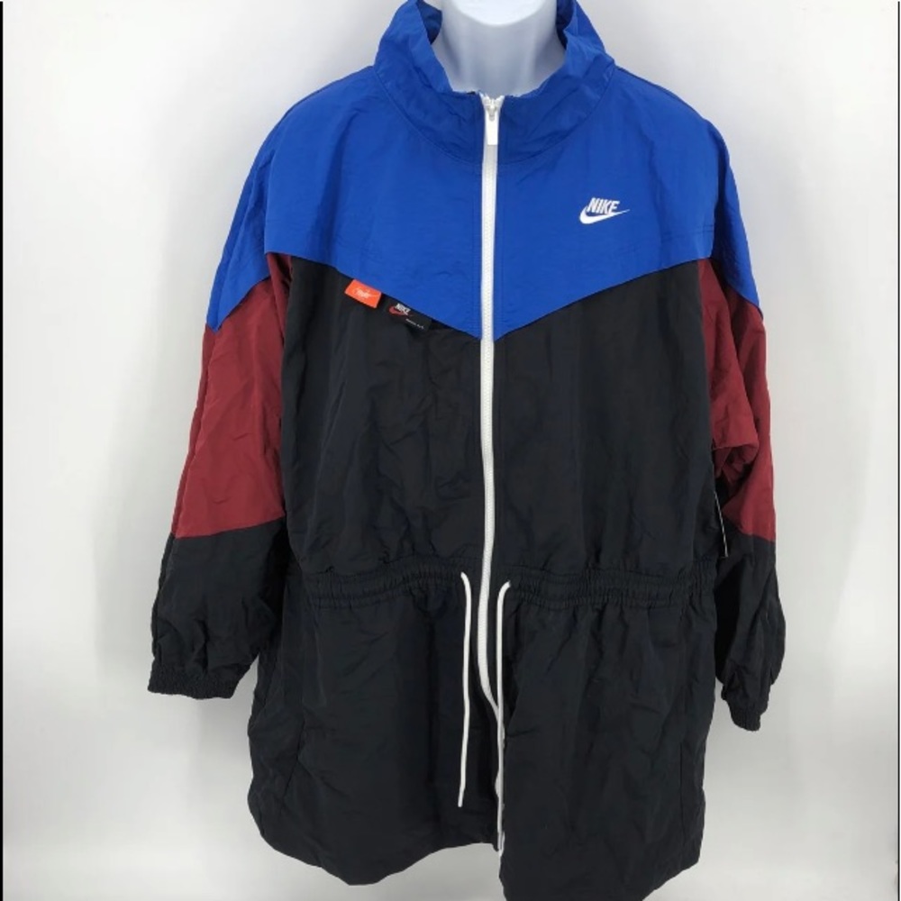 Nike windbreaker